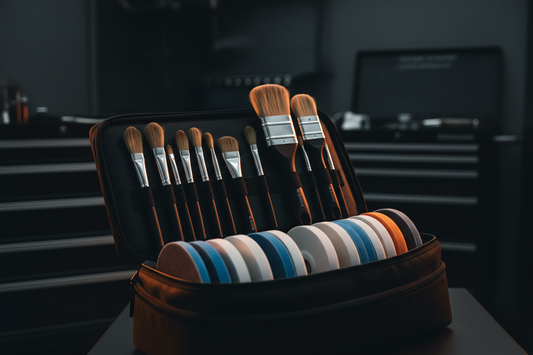 Brosses detailing dans sac de rangement premium